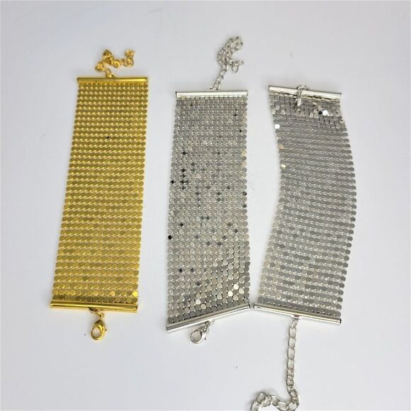 Slinky Short Silver Bracelet - Picture 6 of 7